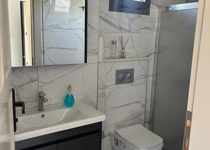 Дом отдыха Escape From The - Detached House With Garden In Incirkoey Фетхие