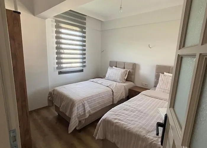 Escape From The - Detached House With Garden In Incirkoey *